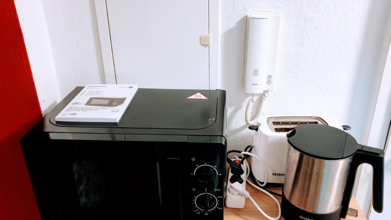 Room In City Center Halle With Shared Bathroom & Kitchen - Free Wifi, Netflix, Ipad & Ground Floor Dış mekan fotoğraf